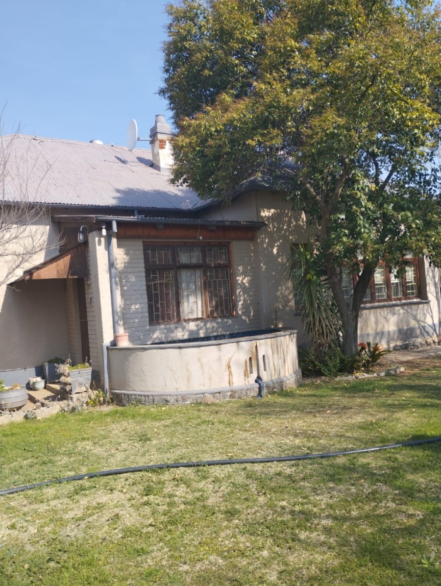 6 Bedroom Property for Sale in Boshof Free State